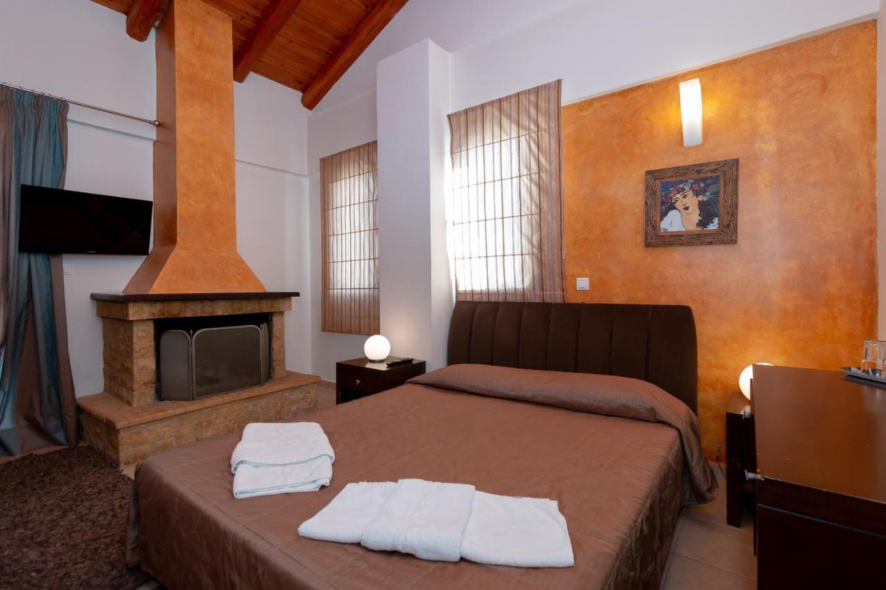 Ahilion Hotel Kalavryta Esterno foto