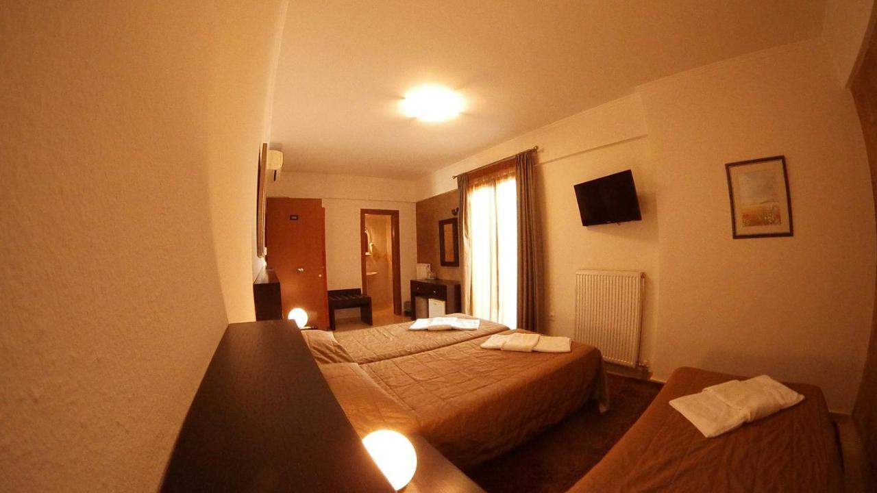 Ahilion Hotel Kalavryta Esterno foto