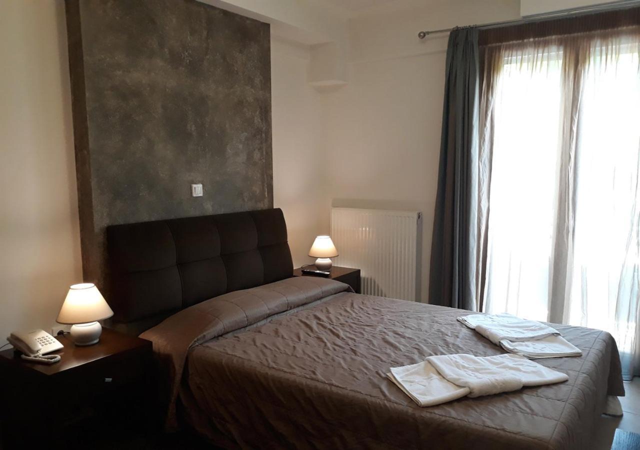 Ahilion Hotel Kalavryta Esterno foto