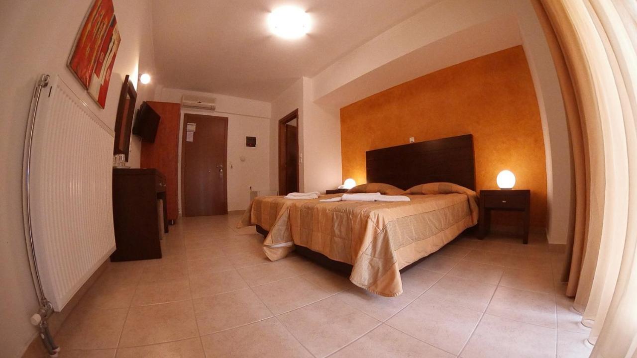 Ahilion Hotel Kalavryta Esterno foto