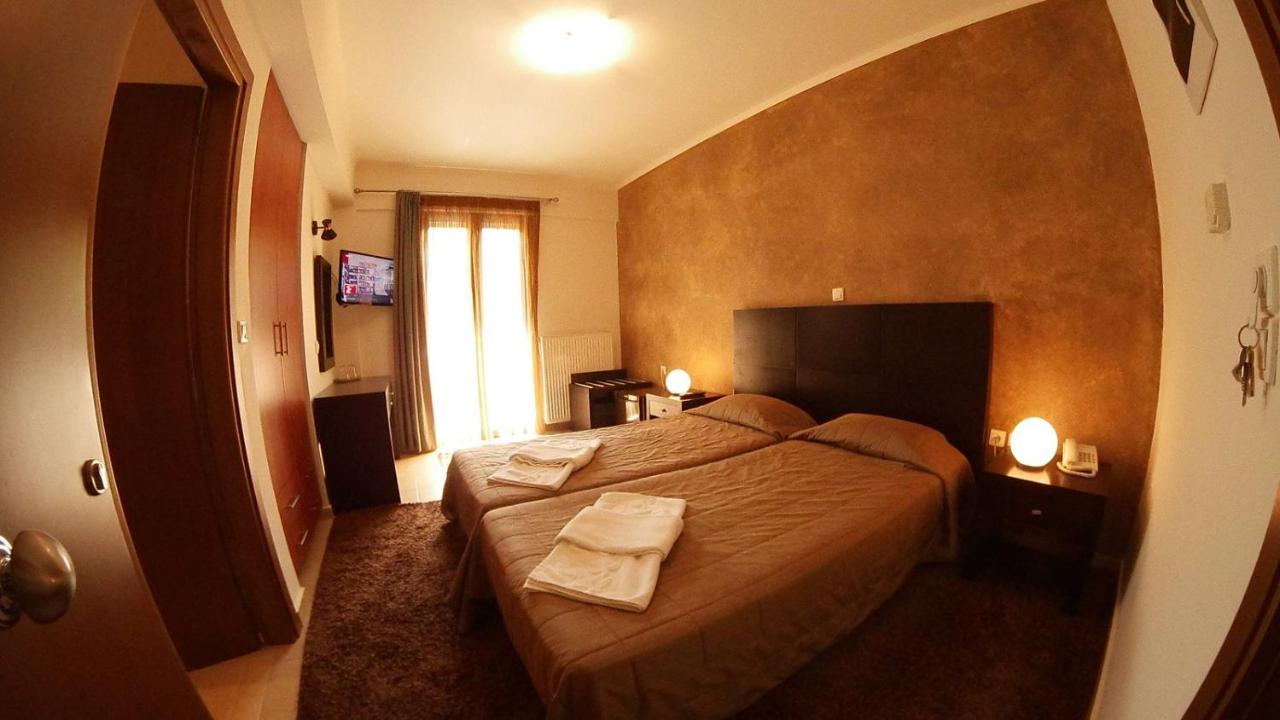 Ahilion Hotel Kalavryta Esterno foto